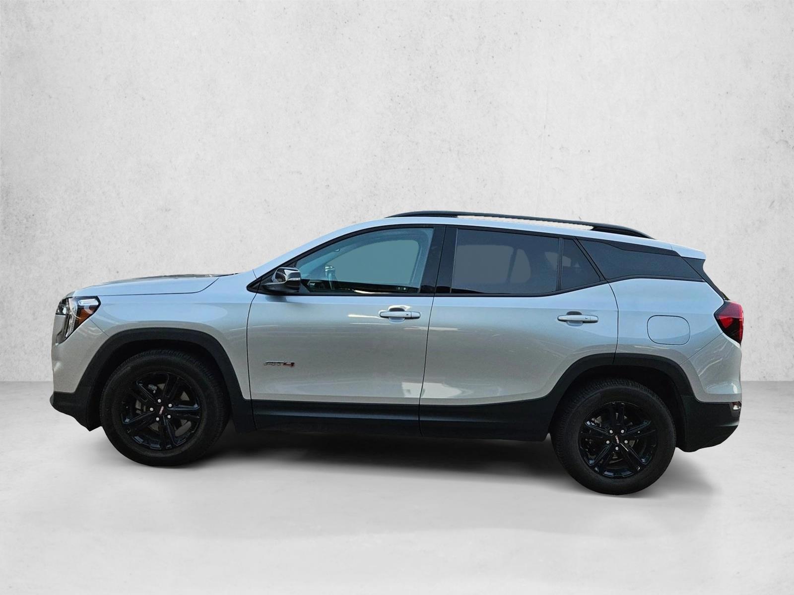 Thumbnail: 2022 GMC Terrain - 2