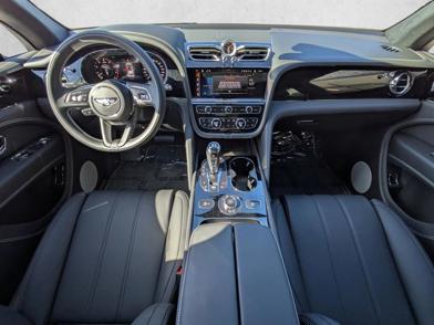 2025 Bentley Bentayga