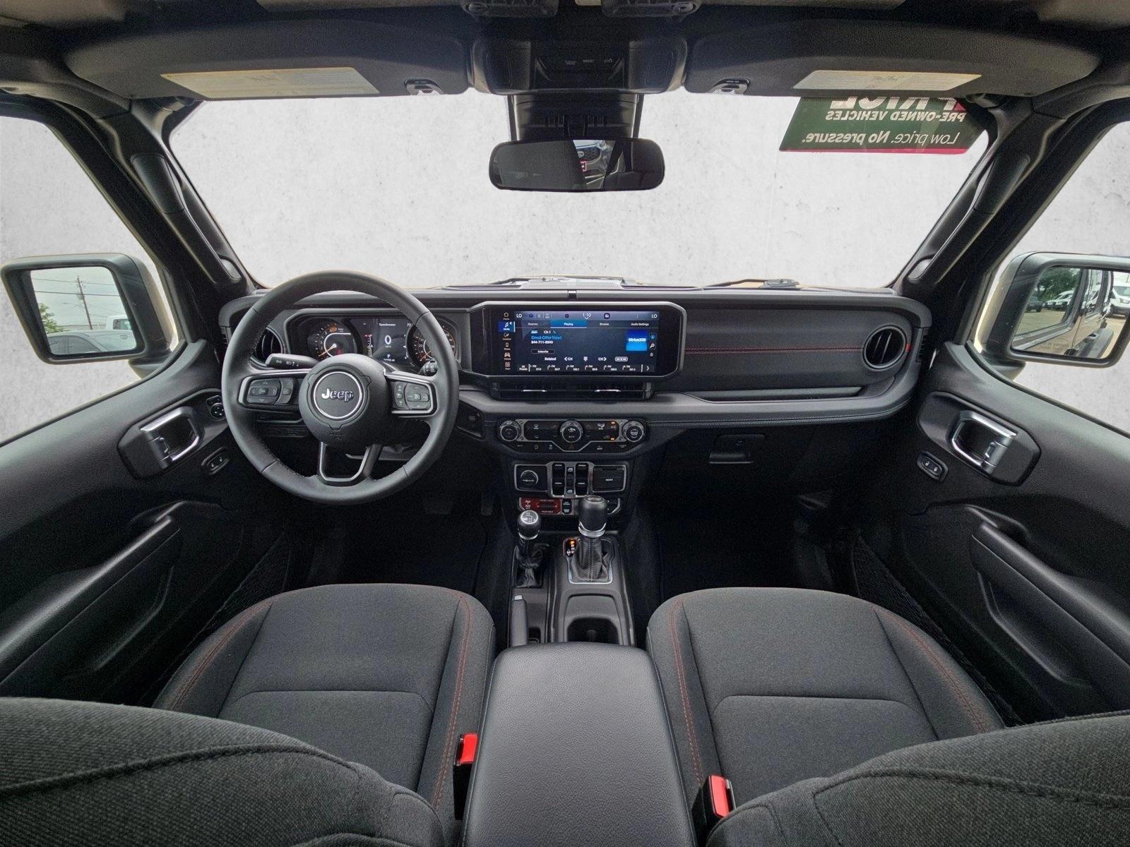 Thumbnail: 2025 Jeep Wrangler - 3