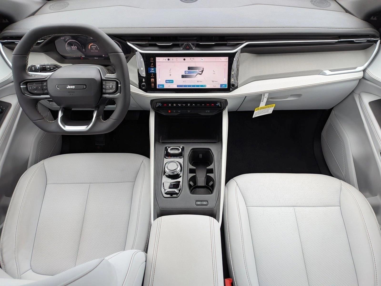 Thumbnail: 2026 Jeep Cherokee - 3