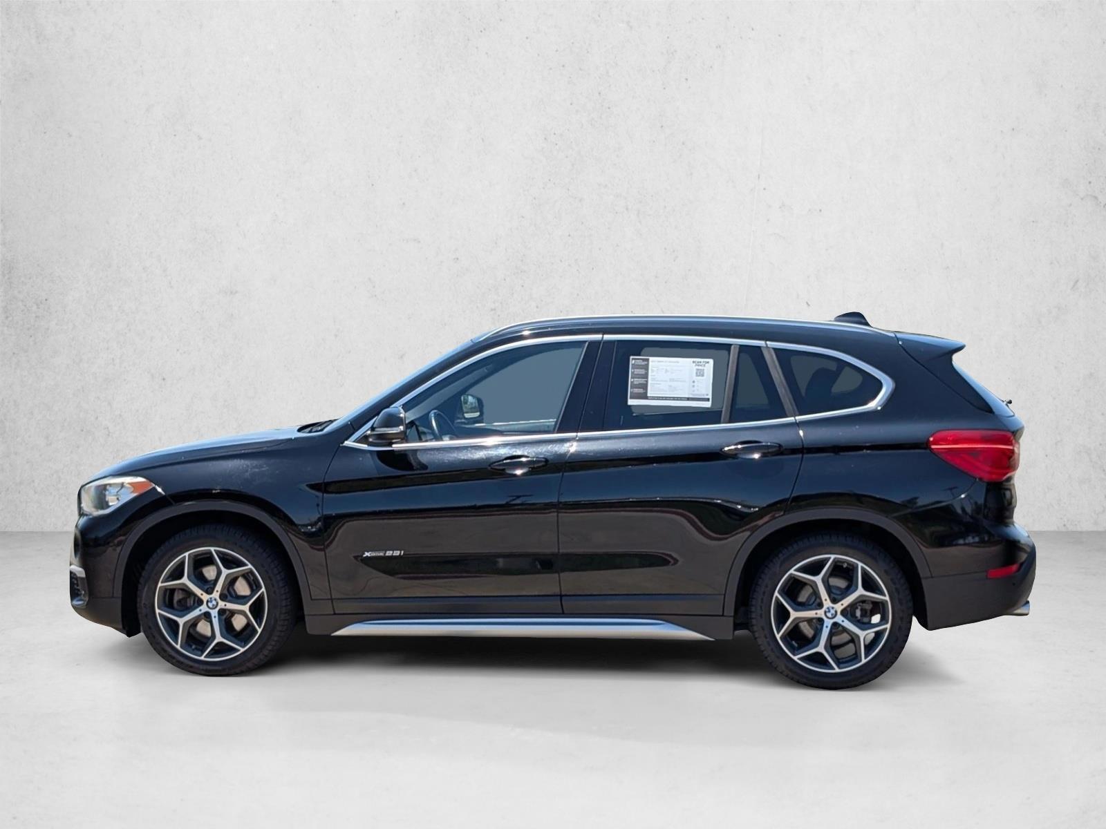 Thumbnail: 2017 BMW X1 - 2