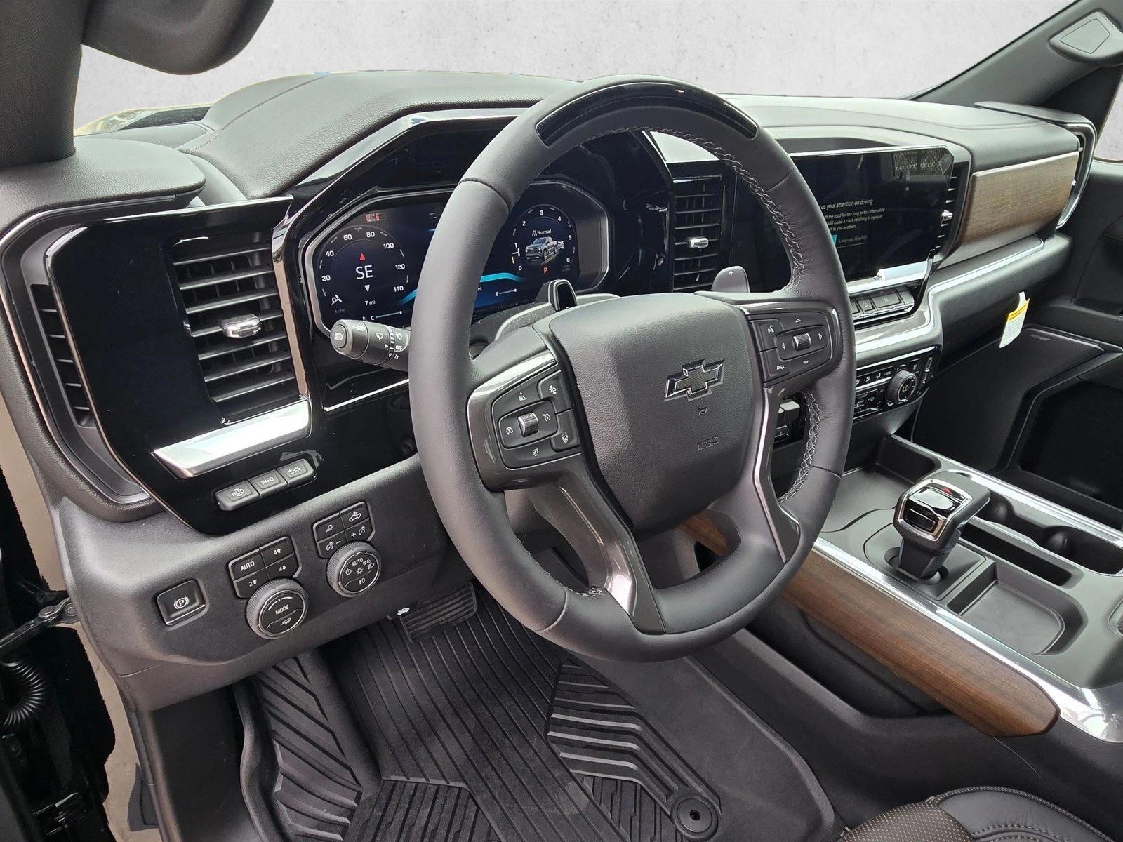 Thumbnail: 2026 Chevrolet Silverado 1500 - 3