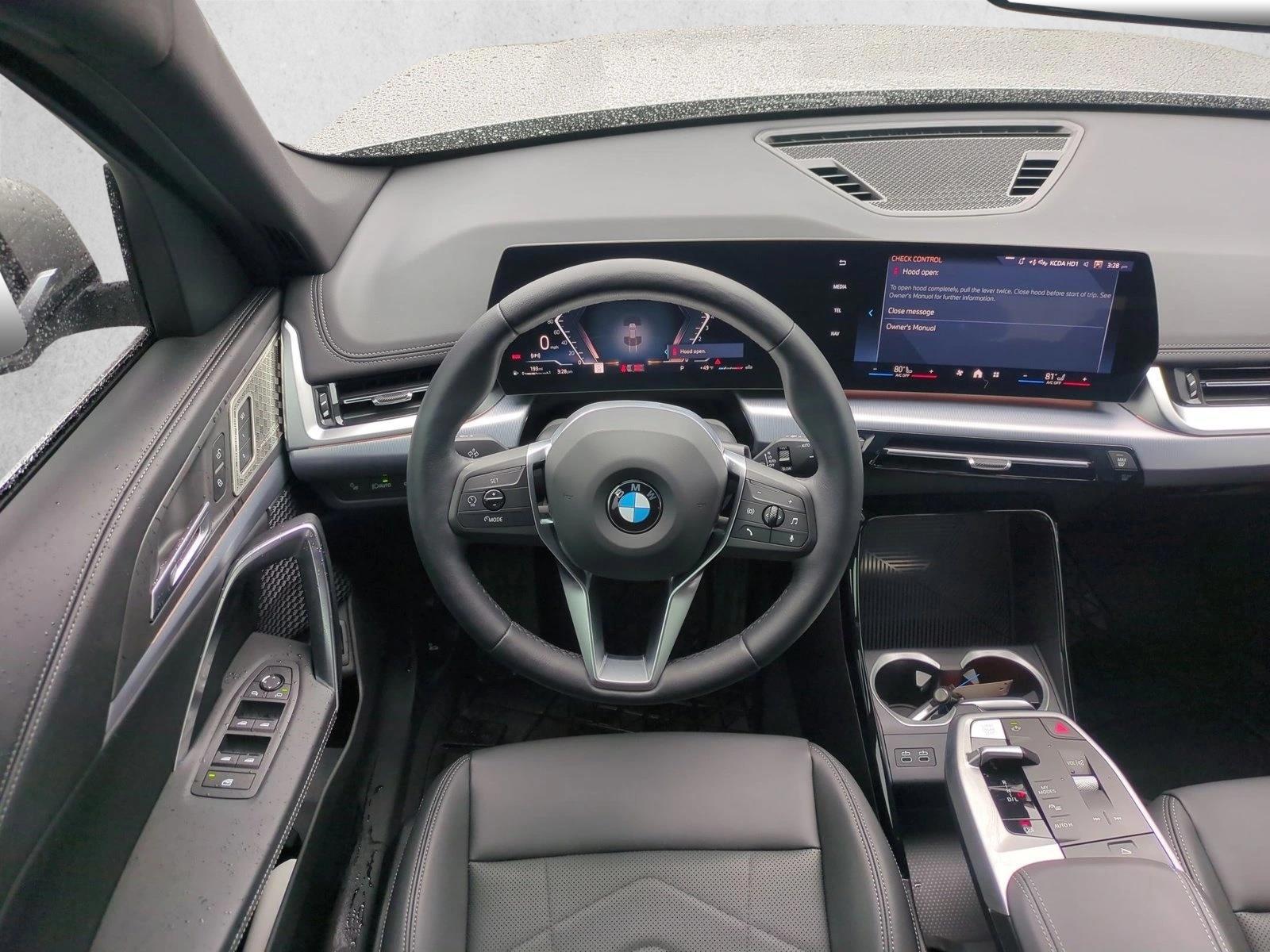 Thumbnail: 2025 BMW X1 - 3