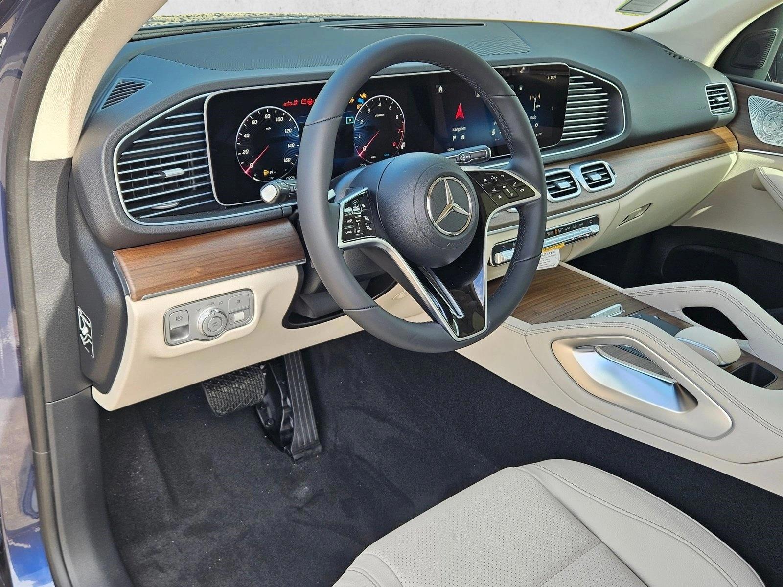 Thumbnail: 2026 Mercedes-Benz GLE - 3
