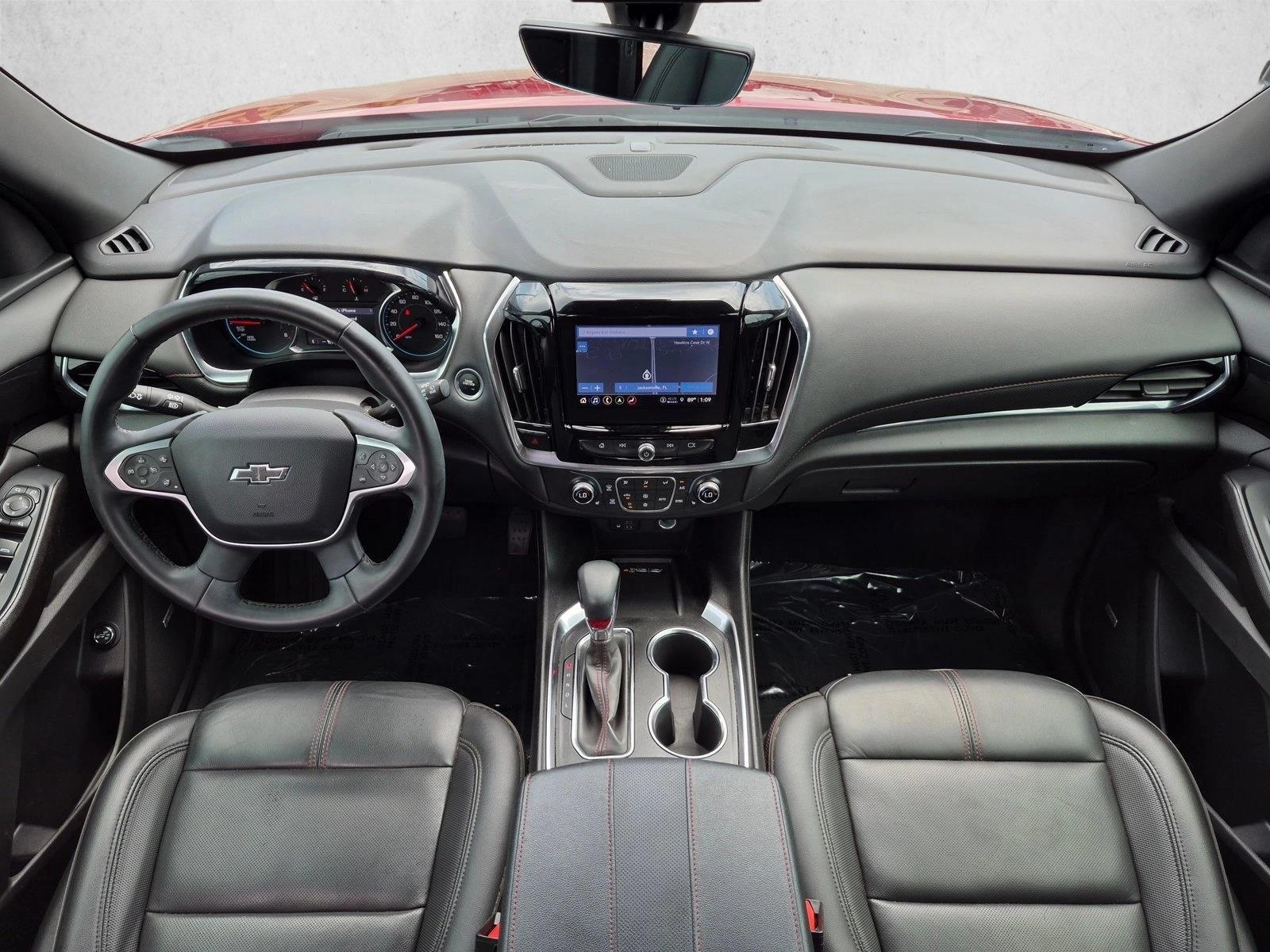 Thumbnail: 2023 Chevrolet Traverse - 3