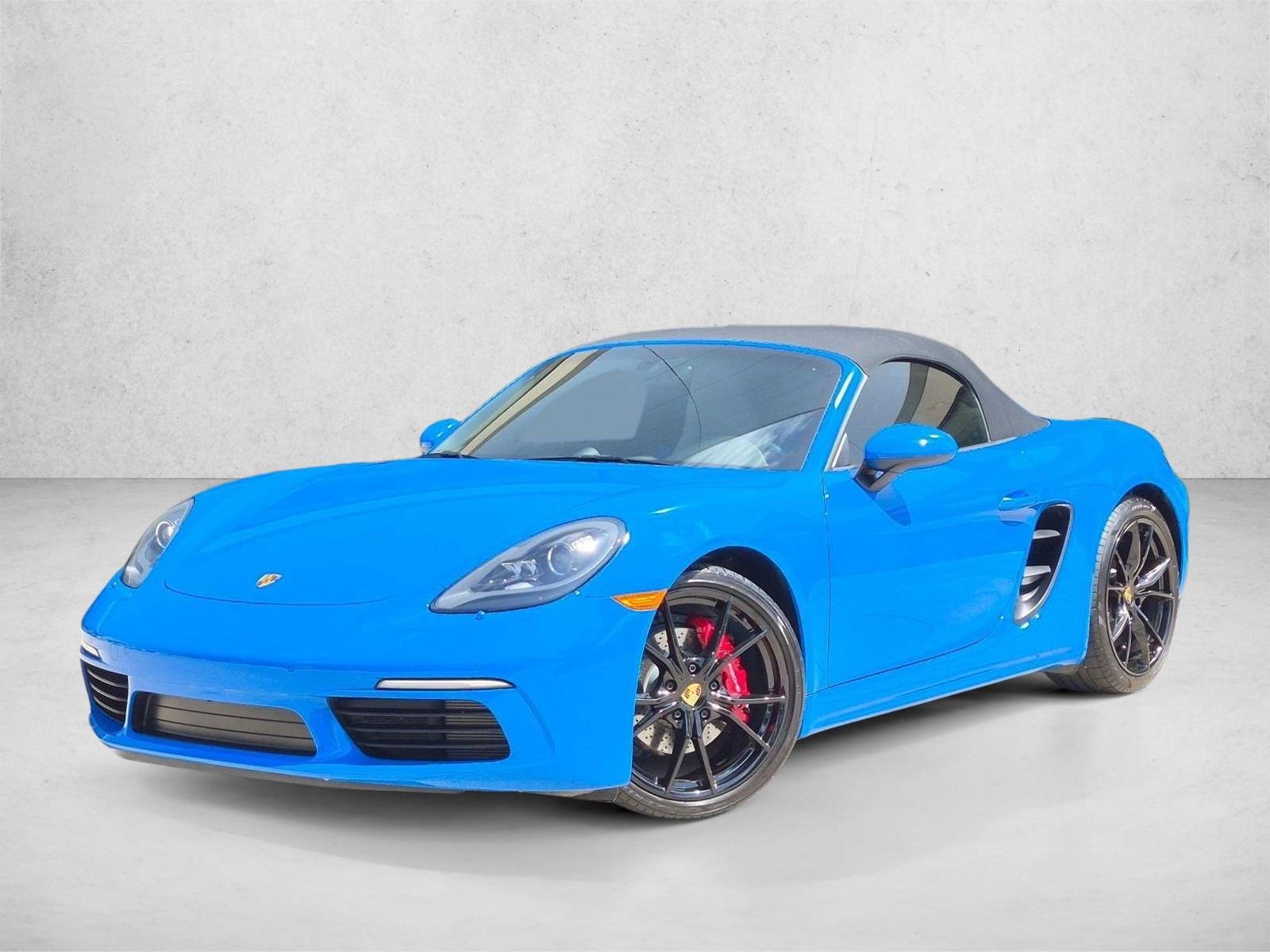 2025 Porsche 718 Boxster S's photo