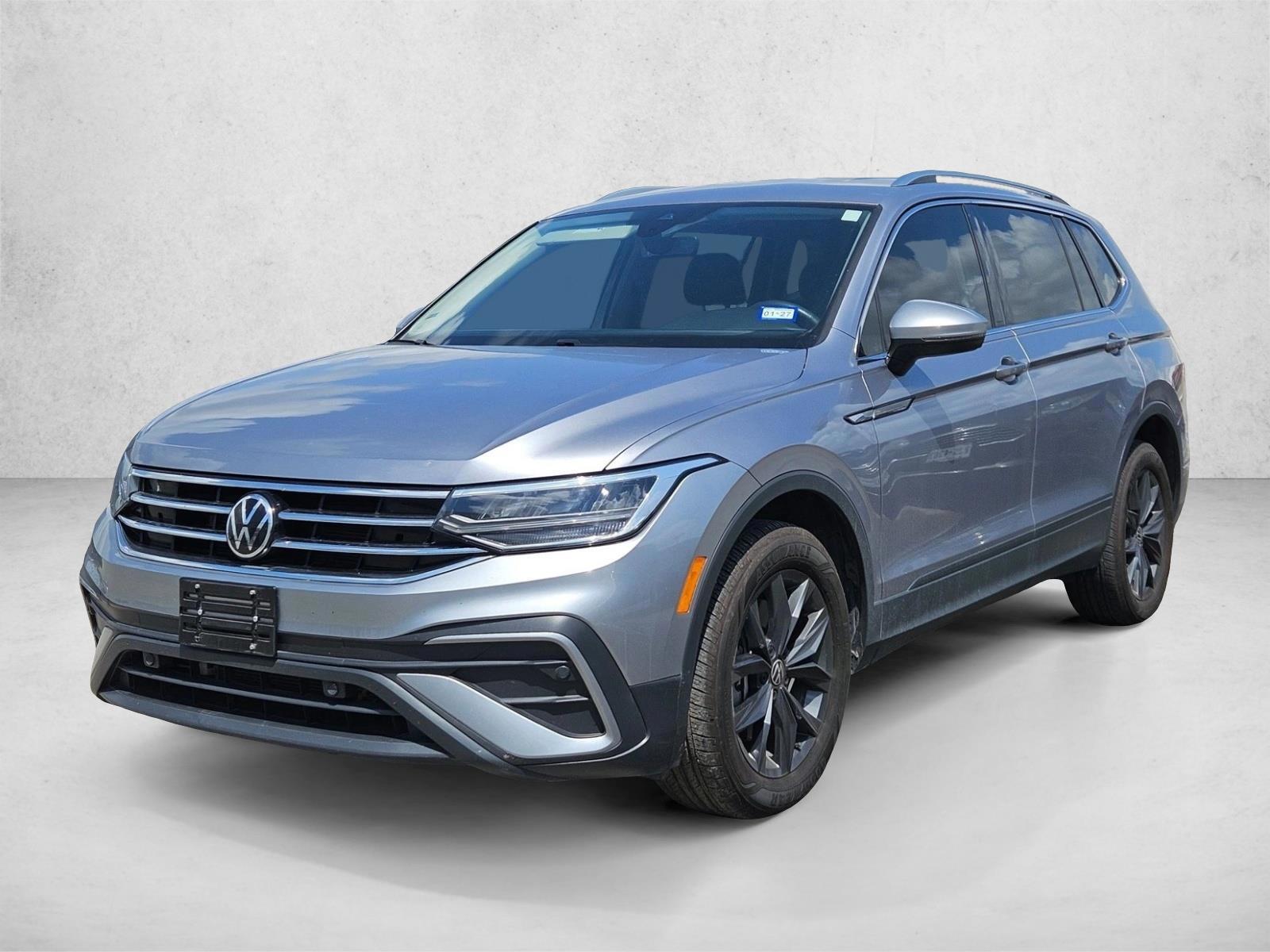 2024 Volkswagen Tiguan 2.0T SE's photo