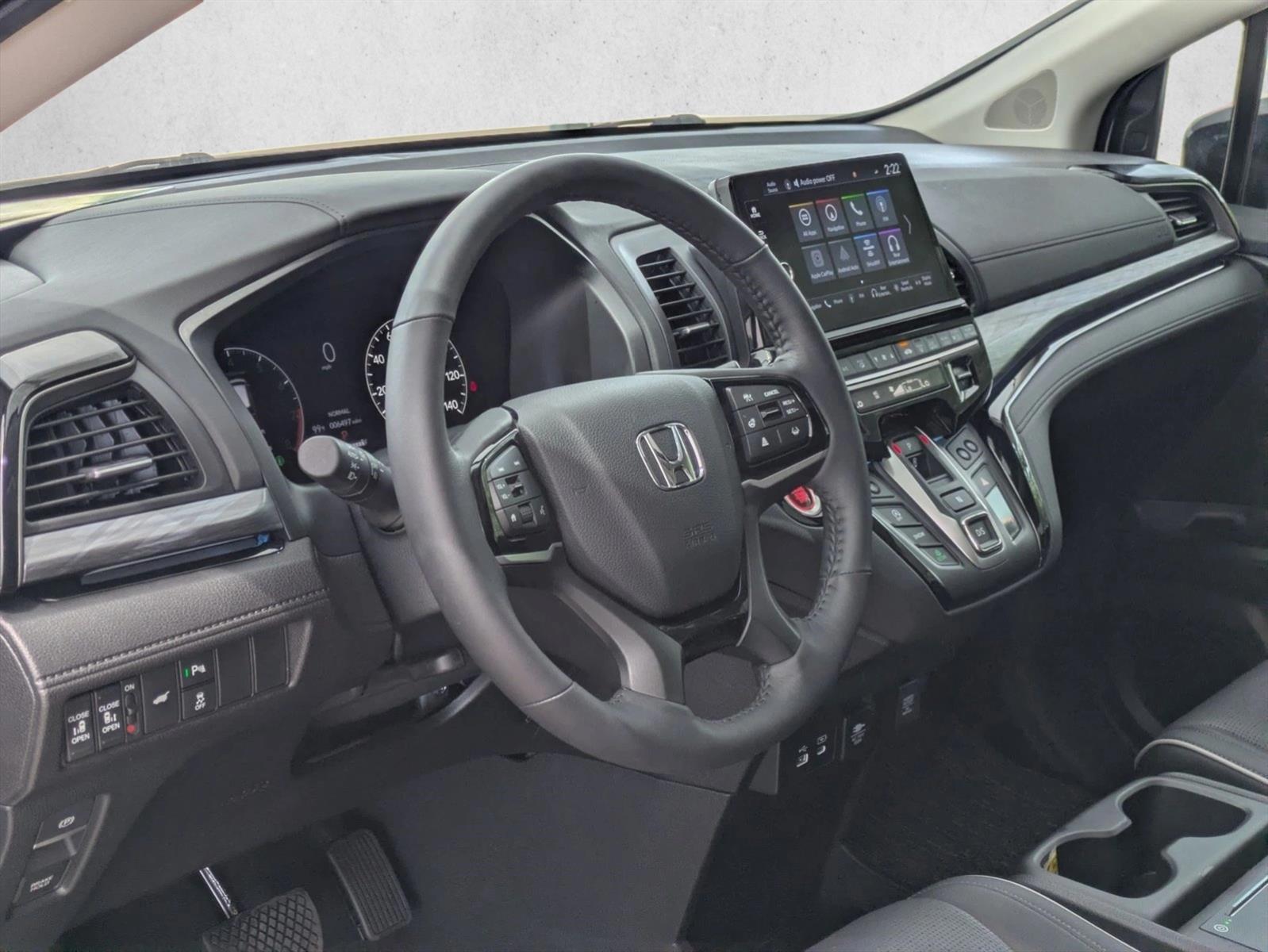 Thumbnail: 2026 Honda Odyssey - 3