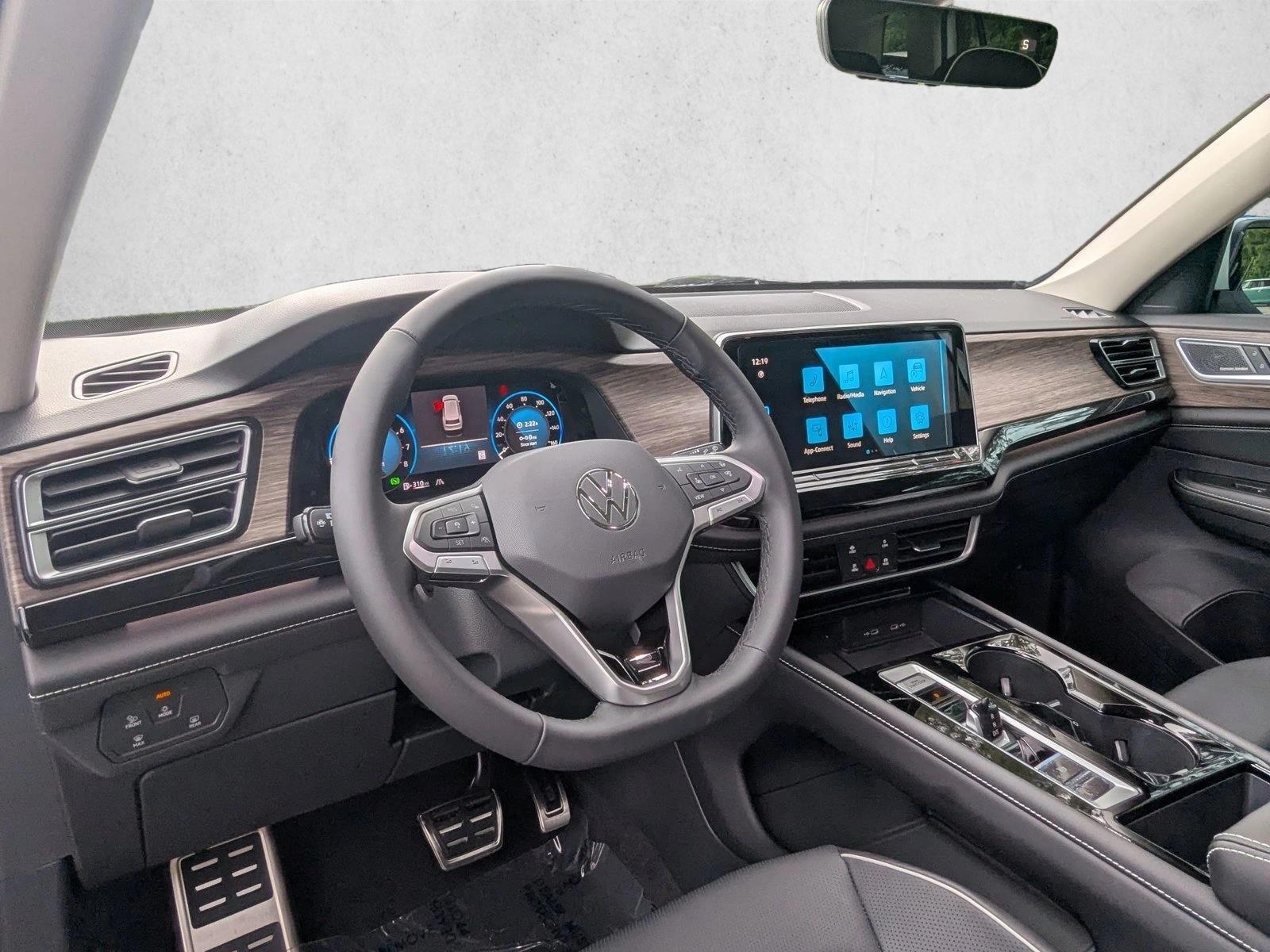 Thumbnail: 2026 Volkswagen Atlas - 3
