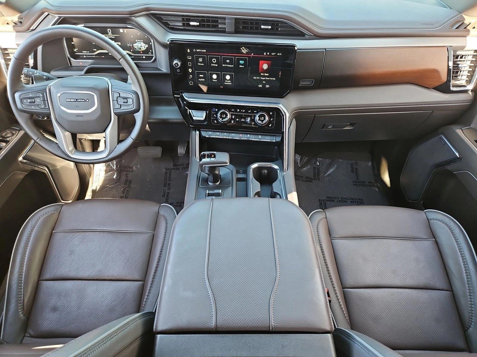 Thumbnail: 2025 GMC Sierra 1500 - 4