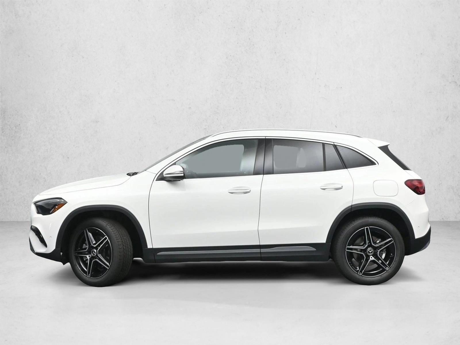 Thumbnail: 2026 Mercedes-Benz GLA - 2