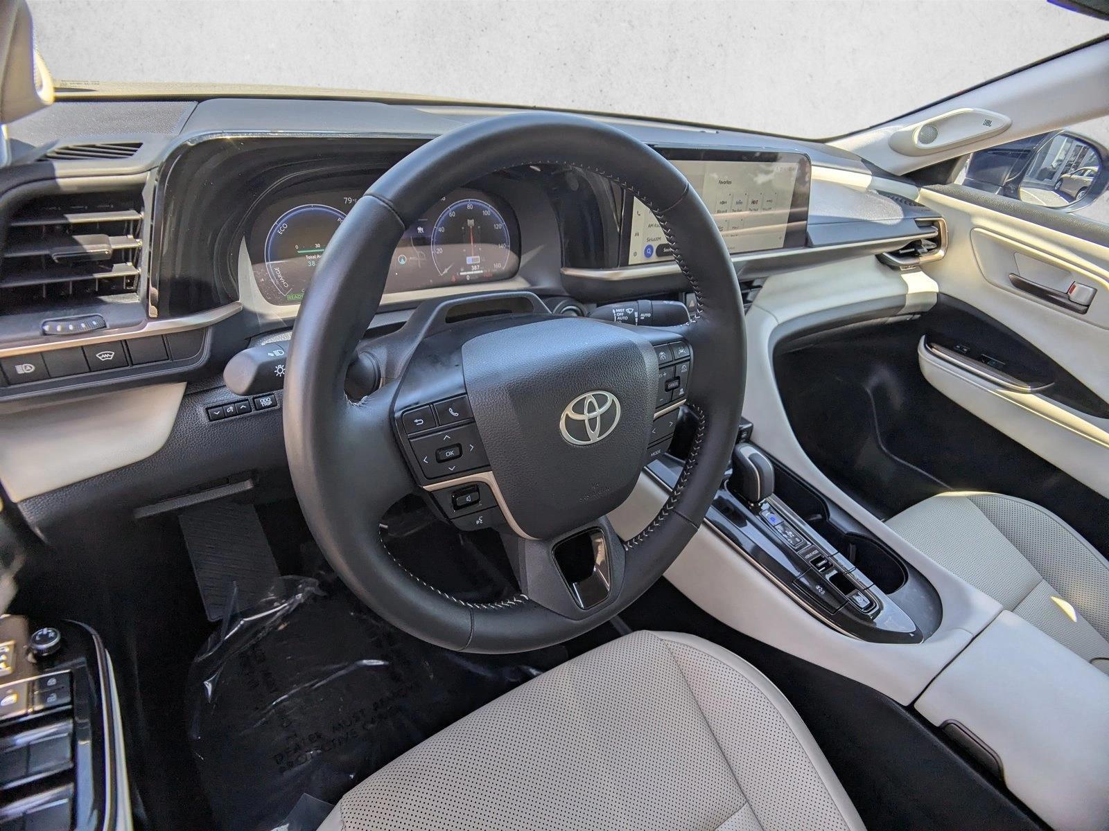Thumbnail: 2026 Toyota Crown - 3
