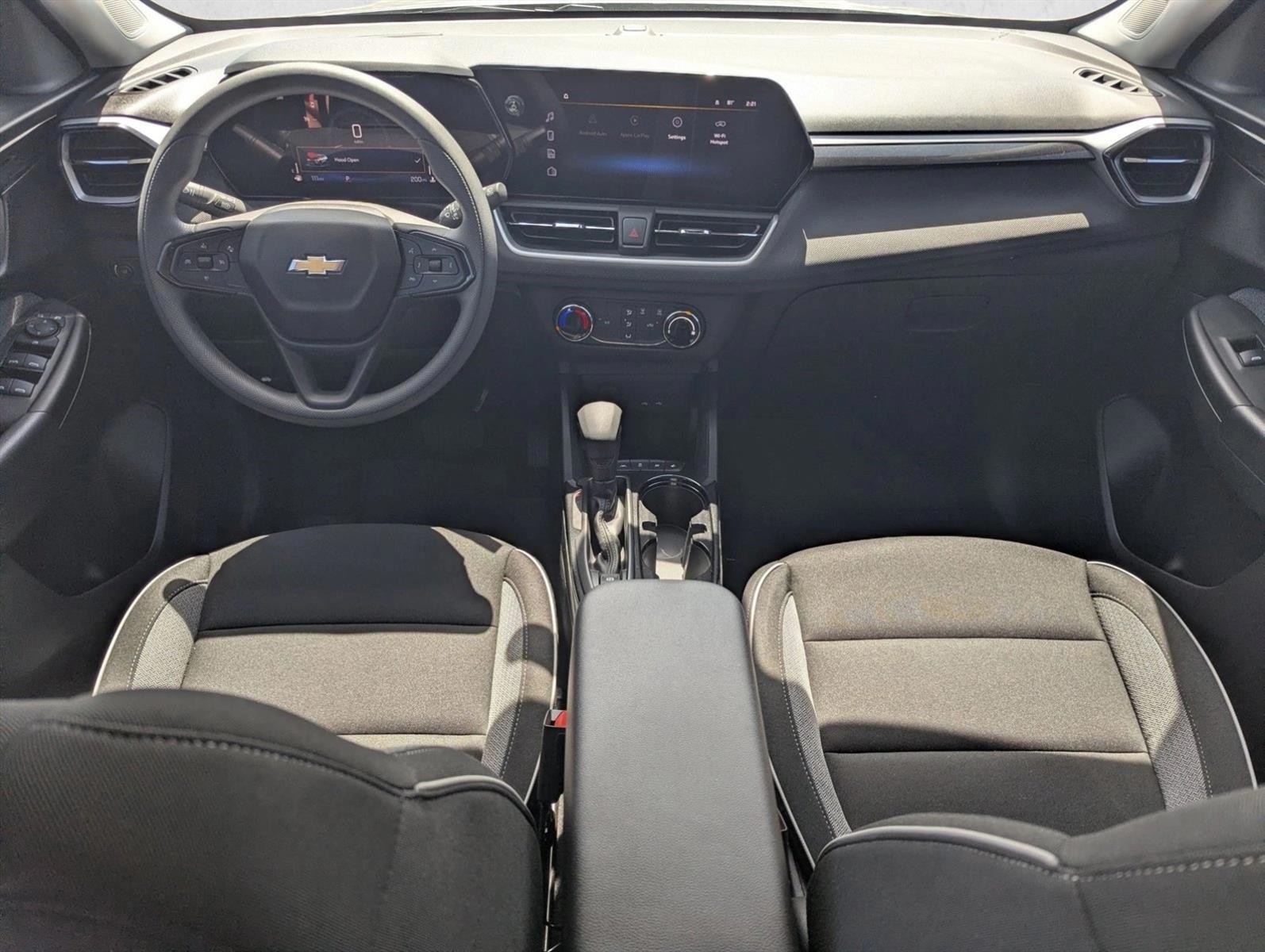 Thumbnail: 2026 Chevrolet TrailBlazer - 3