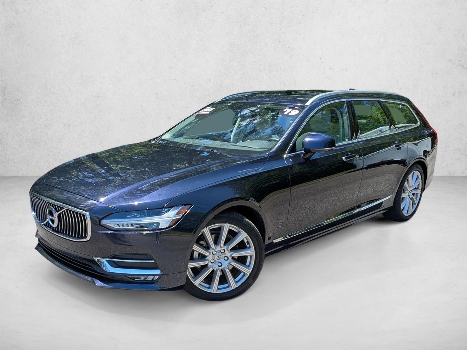 Thumbnail: 2019 Volvo V90 - 1