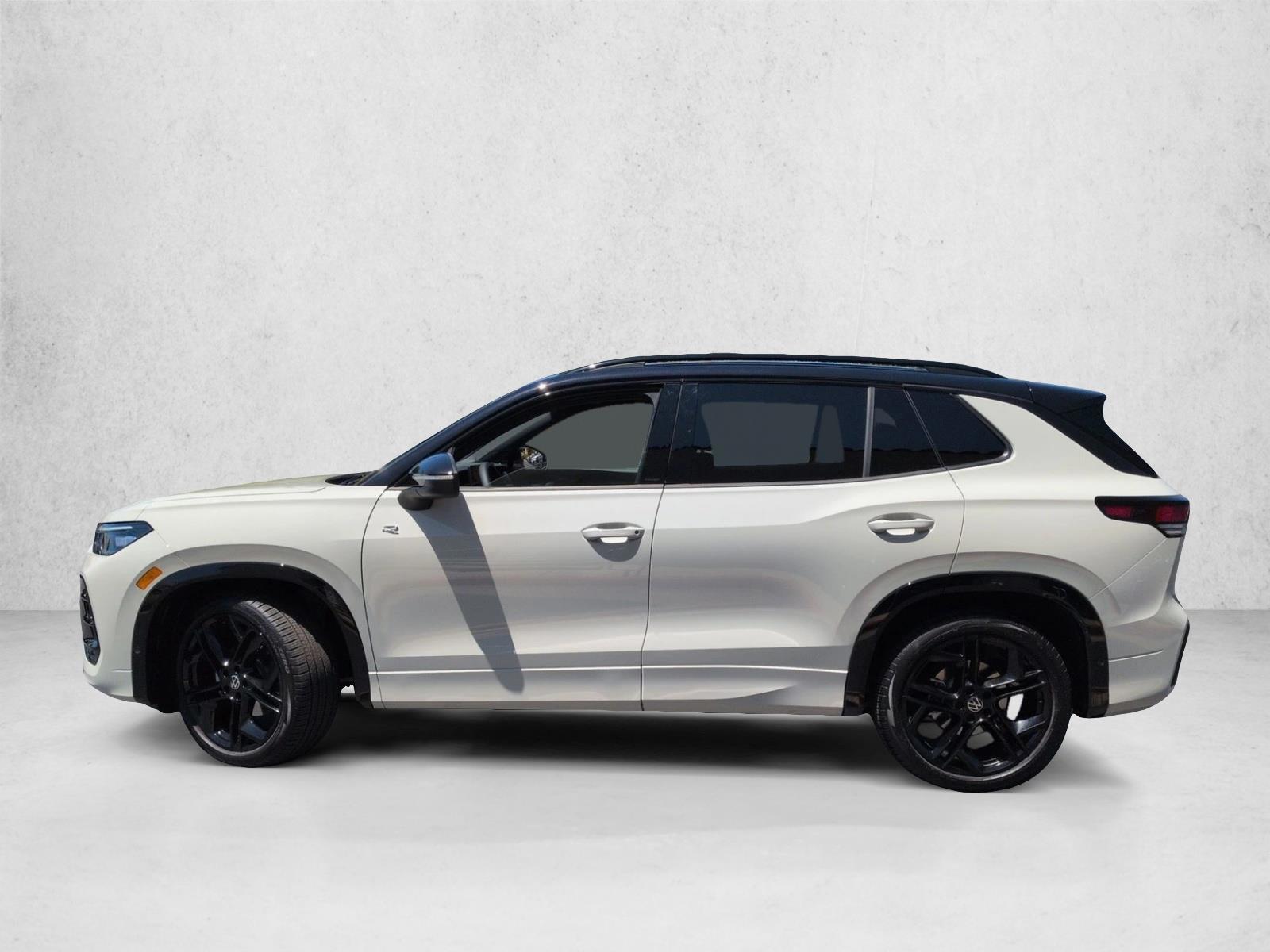 Thumbnail: 2026 Volkswagen Tiguan - 2