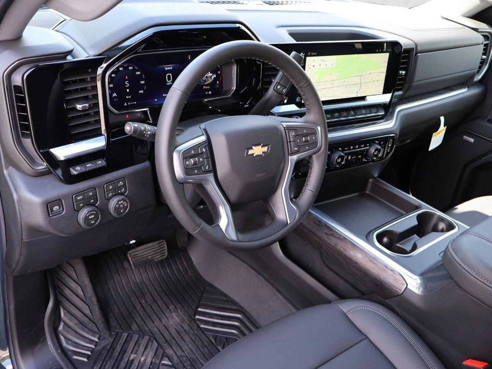 Thumbnail: 2026 Chevrolet Silverado 2500 - 3