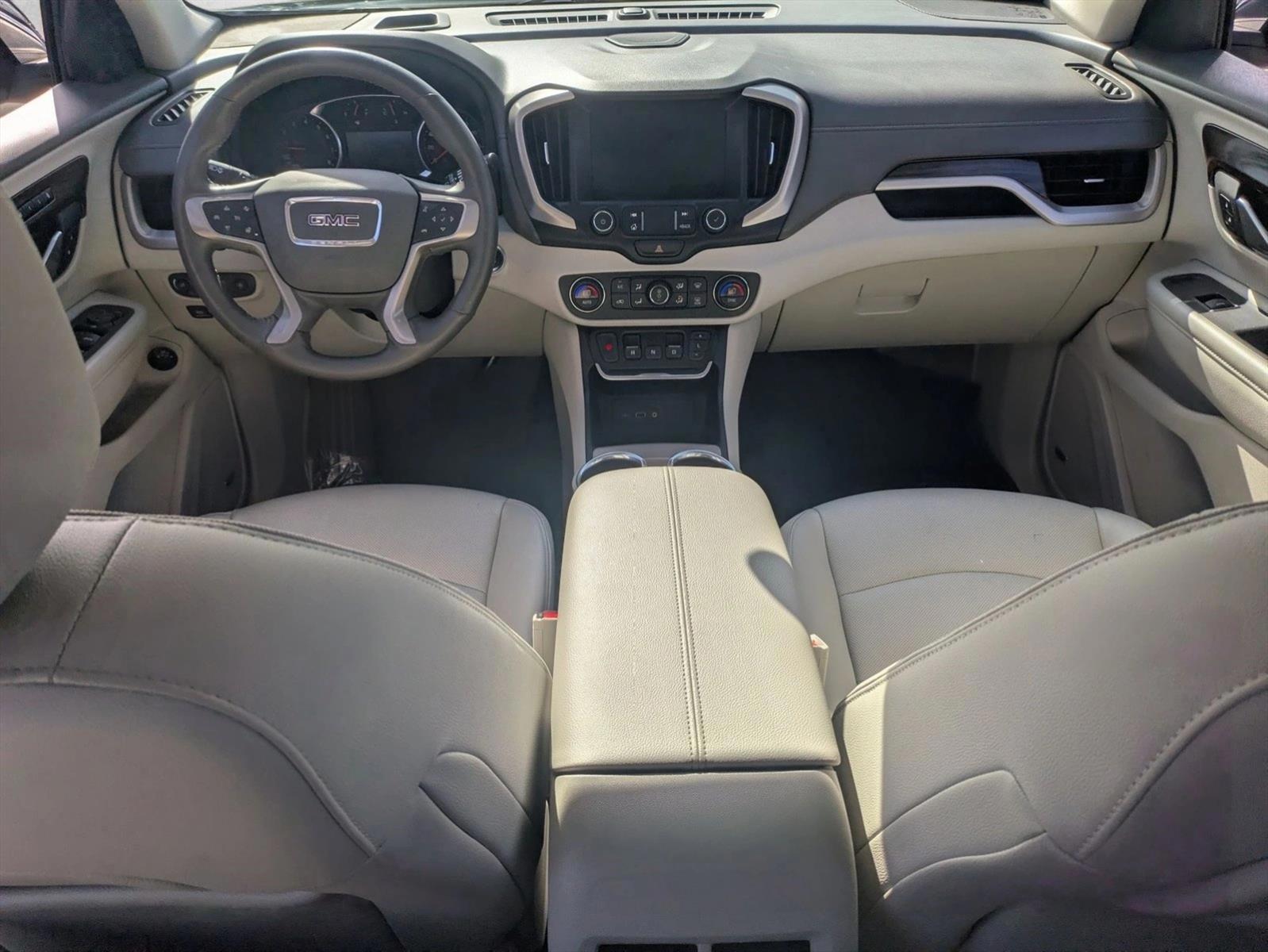 Thumbnail: 2019 GMC Terrain - 3