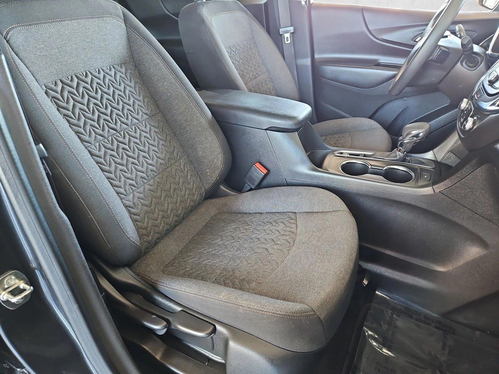 Thumbnail: 2023 Chevrolet Equinox - 5