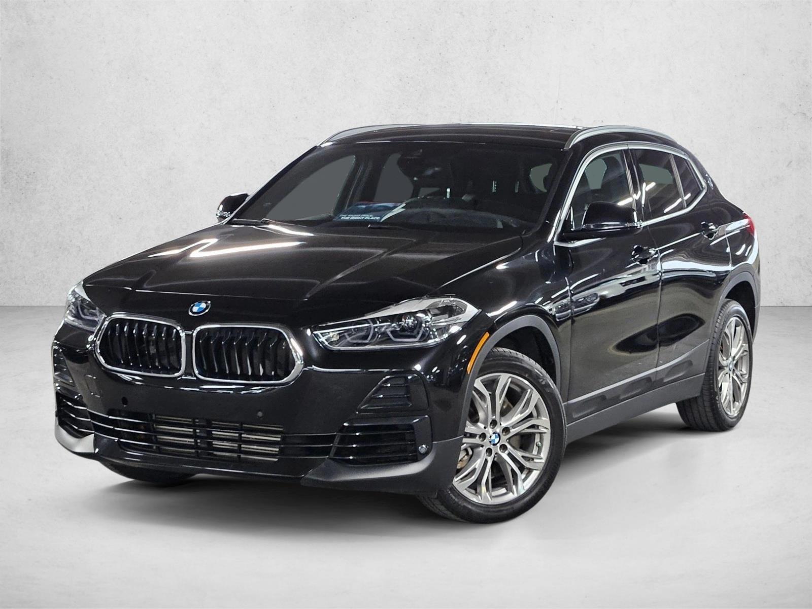 Thumbnail: 2022 BMW X2 - 1
