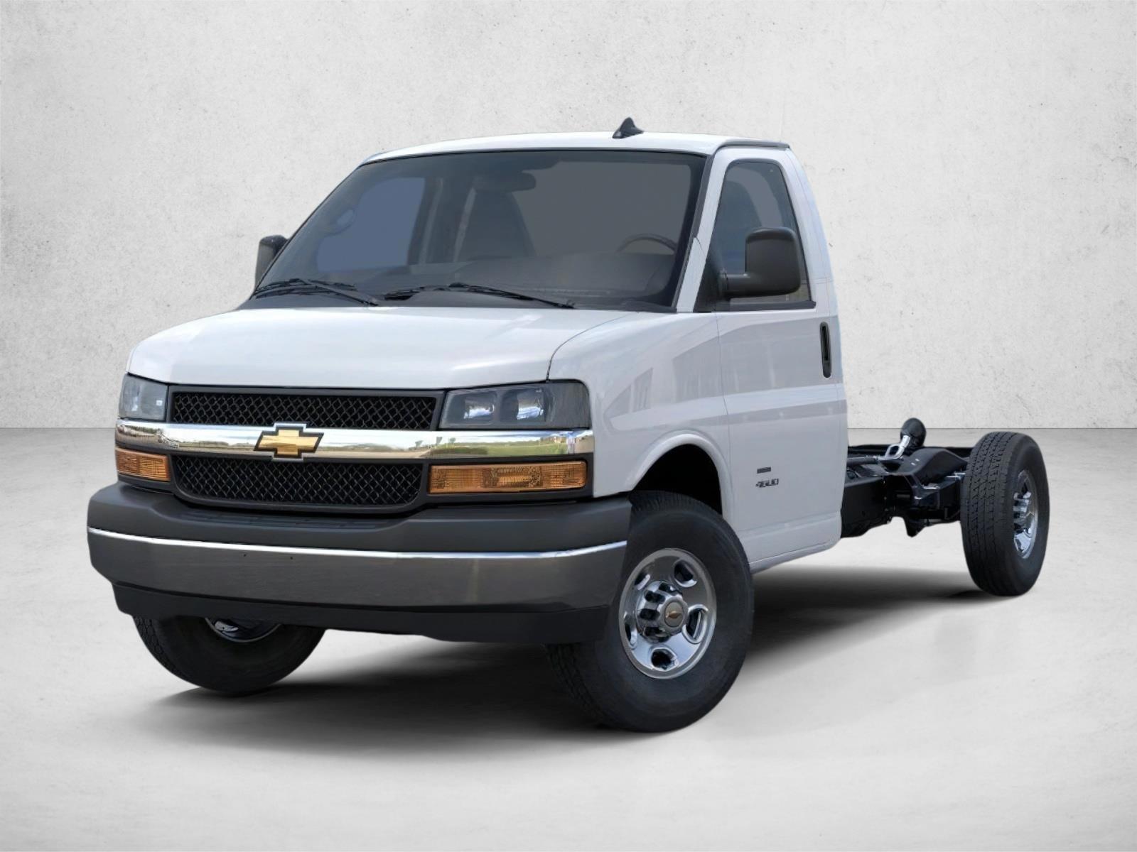 Thumbnail: 2025 Chevrolet Express - 3
