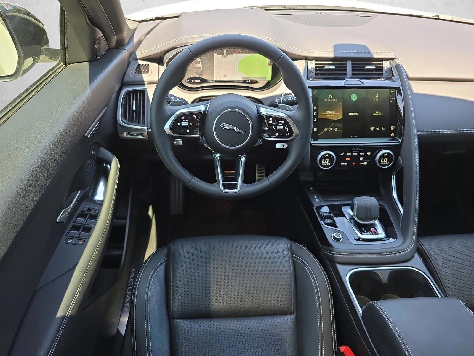 Thumbnail: 2024 Jaguar E-Pace - 4