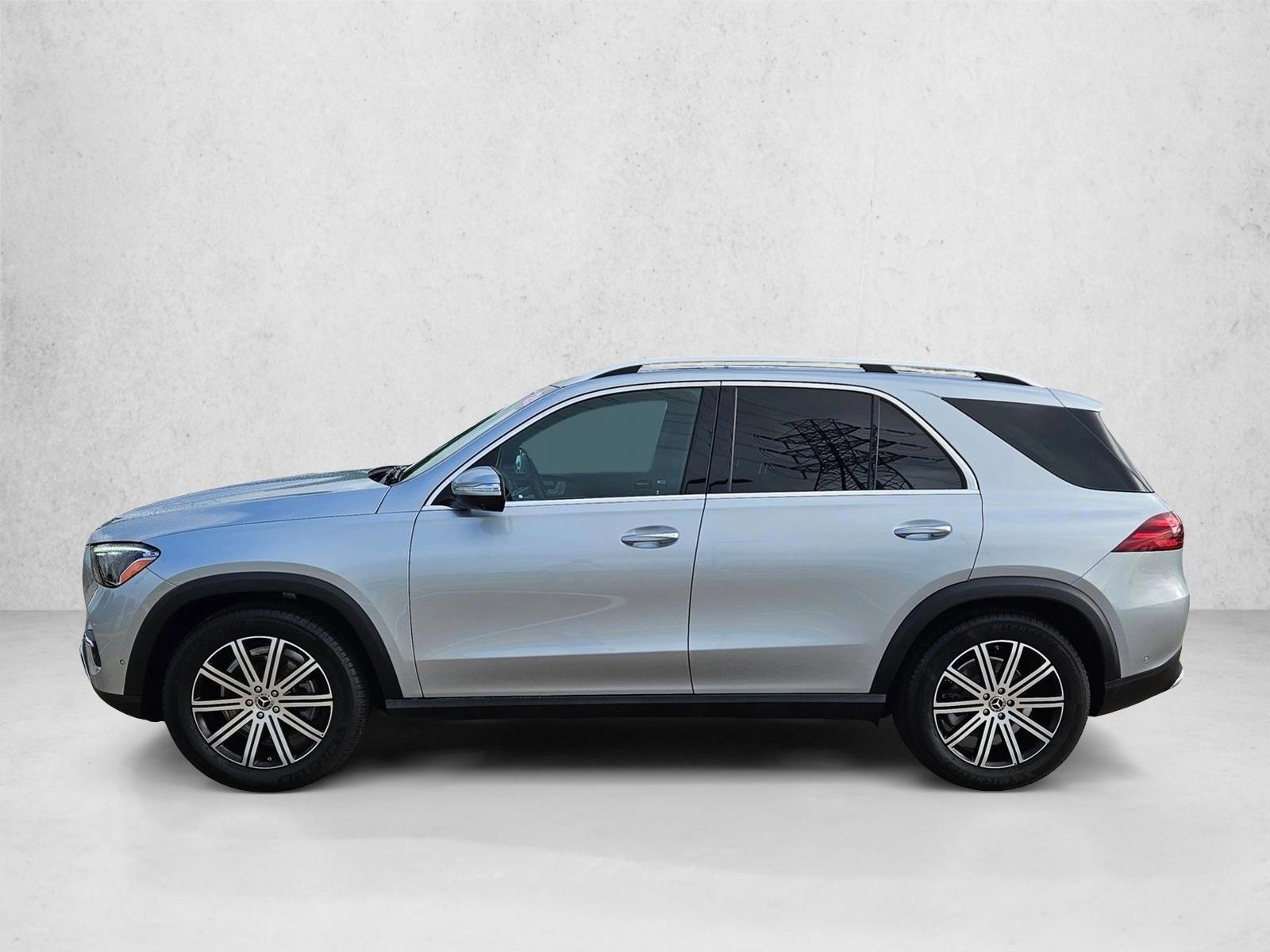 Thumbnail: 2026 Mercedes-Benz GLE - 2