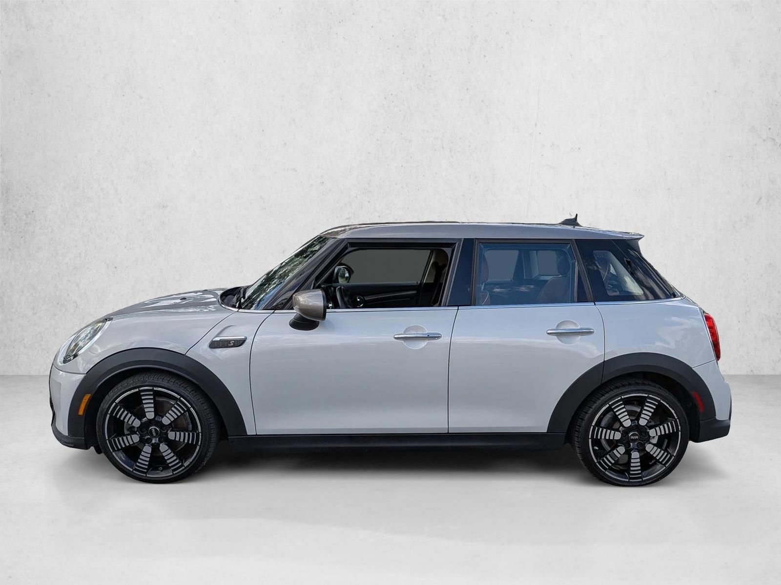 Thumbnail: 2023 MINI Cooper Hardtop - 2