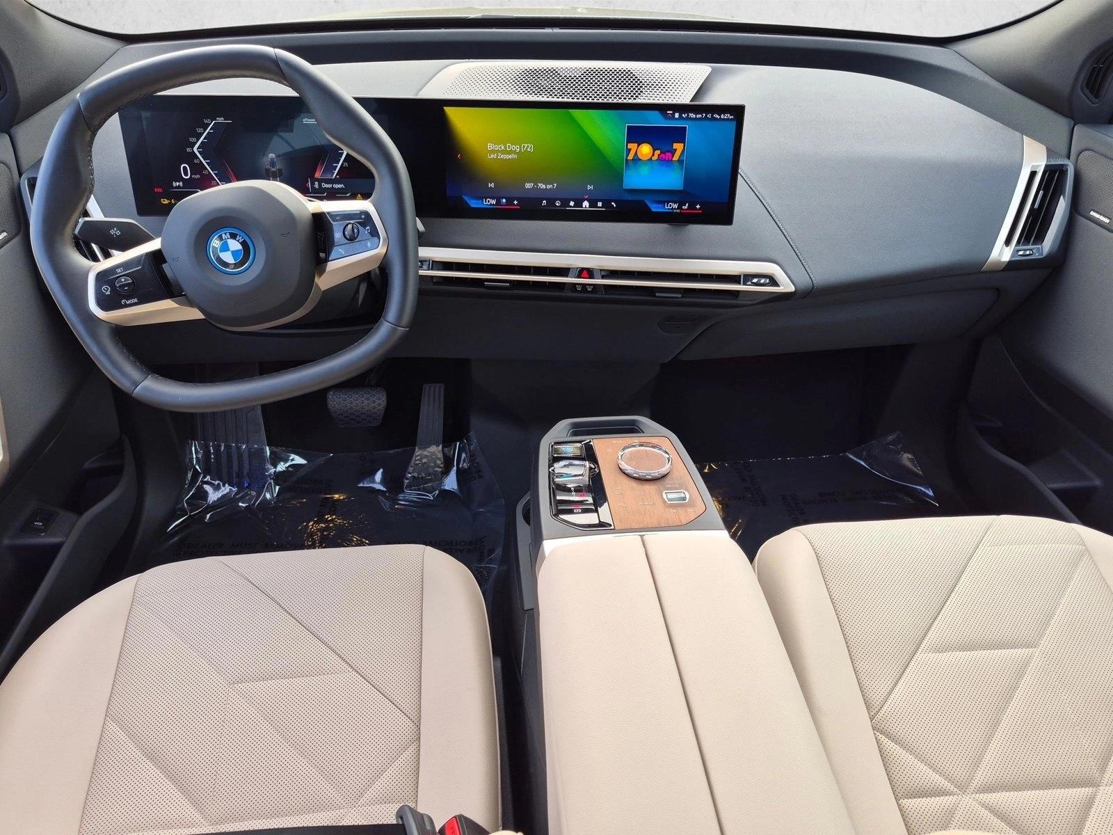 Thumbnail: 2024 BMW iX - 3