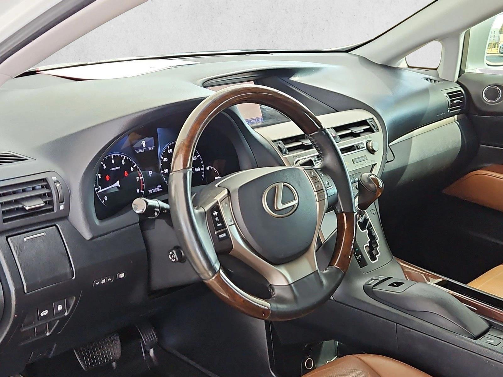 Thumbnail: 2013 Lexus RX - 3