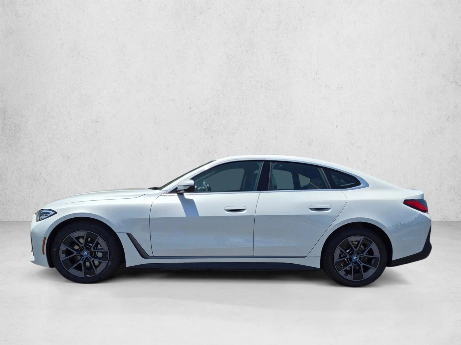 Thumbnail: 2023 BMW i4 - 2