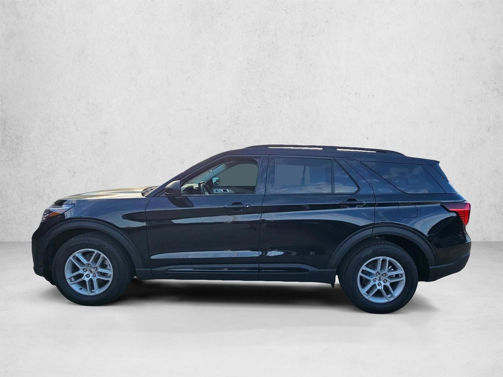 Thumbnail: 2026 Ford Explorer - 2