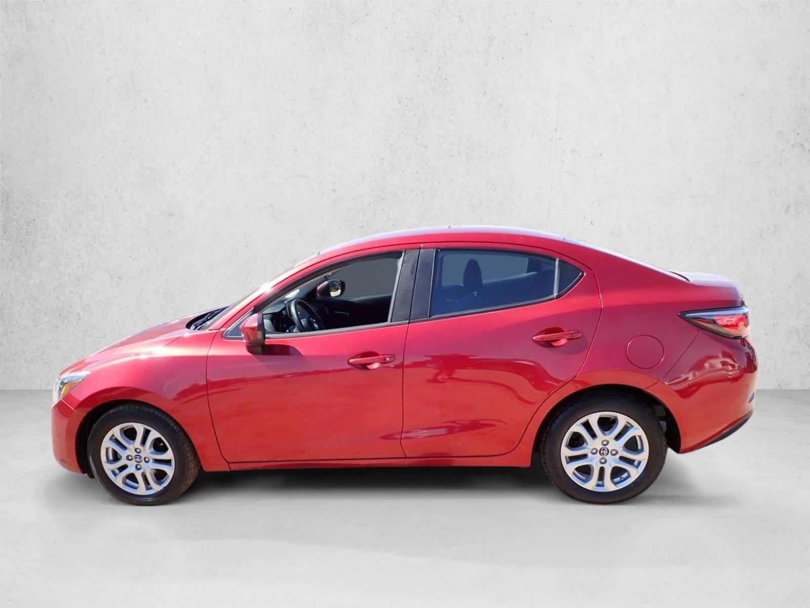 Thumbnail: 2018 Toyota Yaris iA - 2