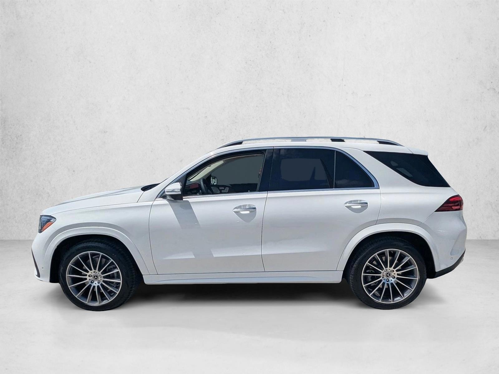 Thumbnail: 2026 Mercedes-Benz GLE - 2
