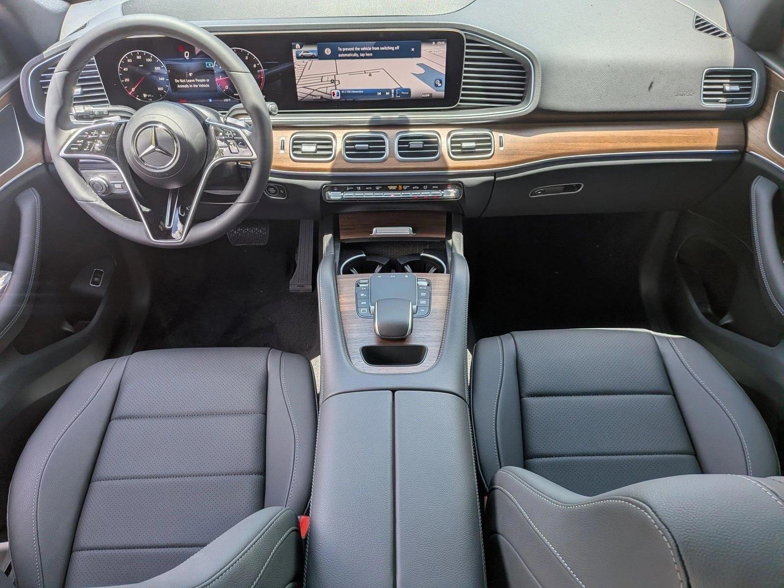 Thumbnail: 2026 Mercedes-Benz GLE - 4