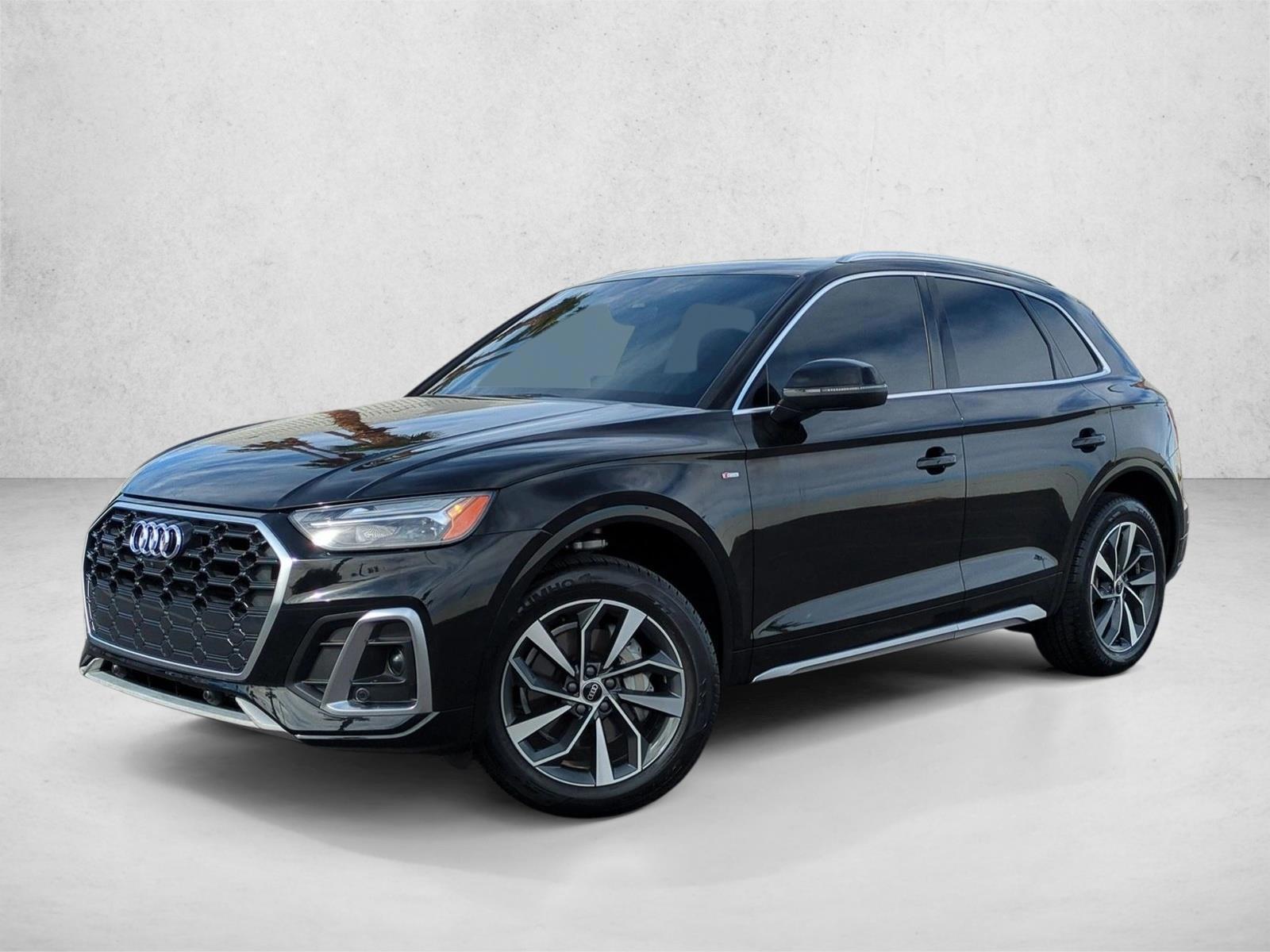 Thumbnail: 2023 Audi Q5 - 1