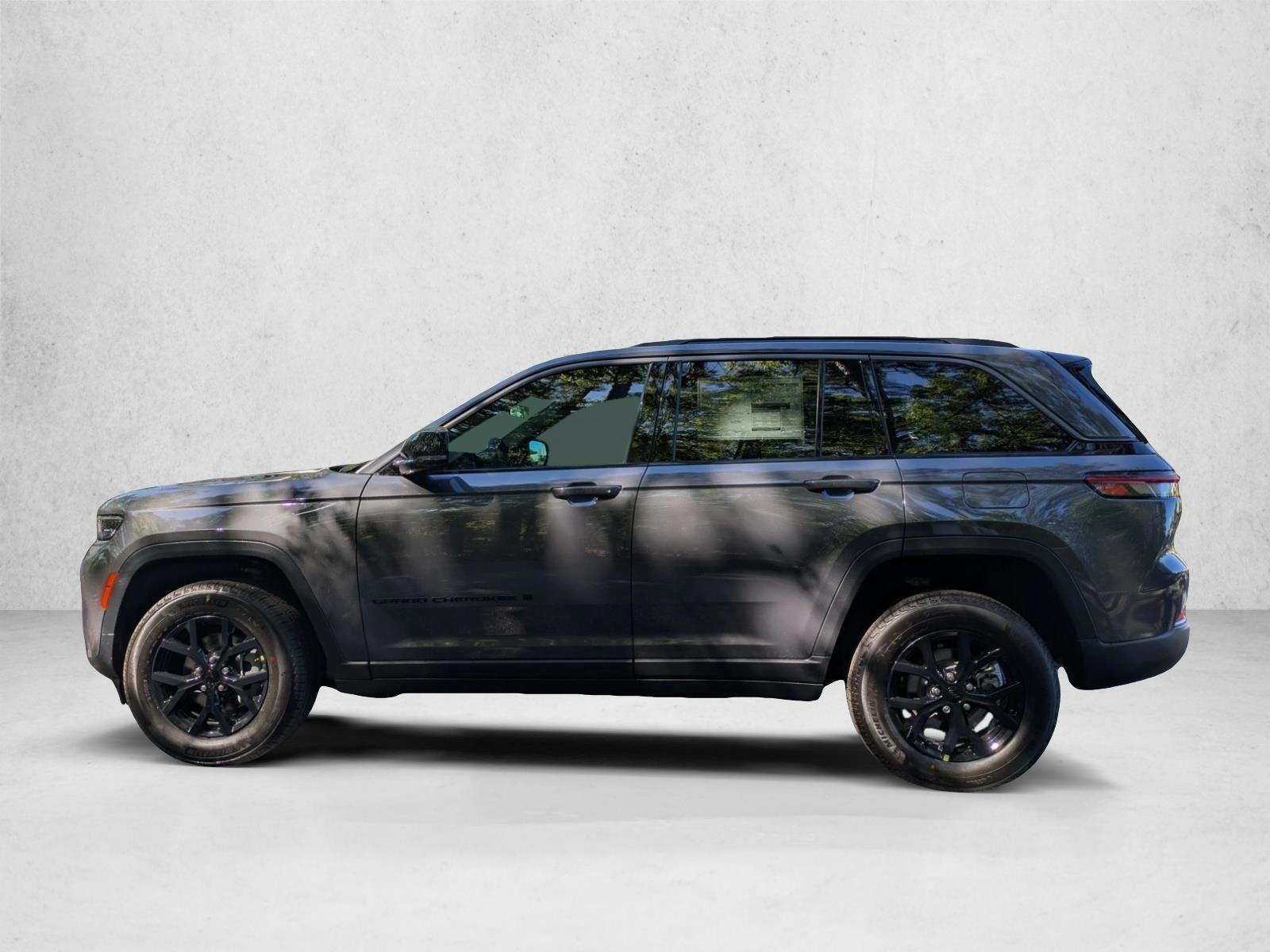 Thumbnail: 2026 Jeep Grand Cherokee - 1