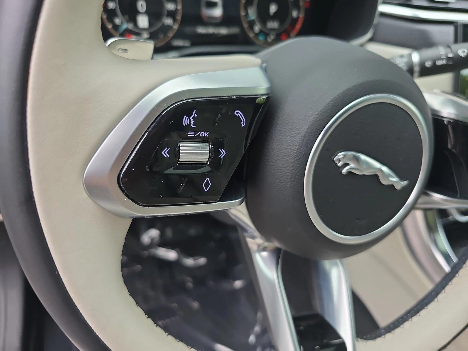 2024 Jaguar XF R-Dynamic SE - Photo 17