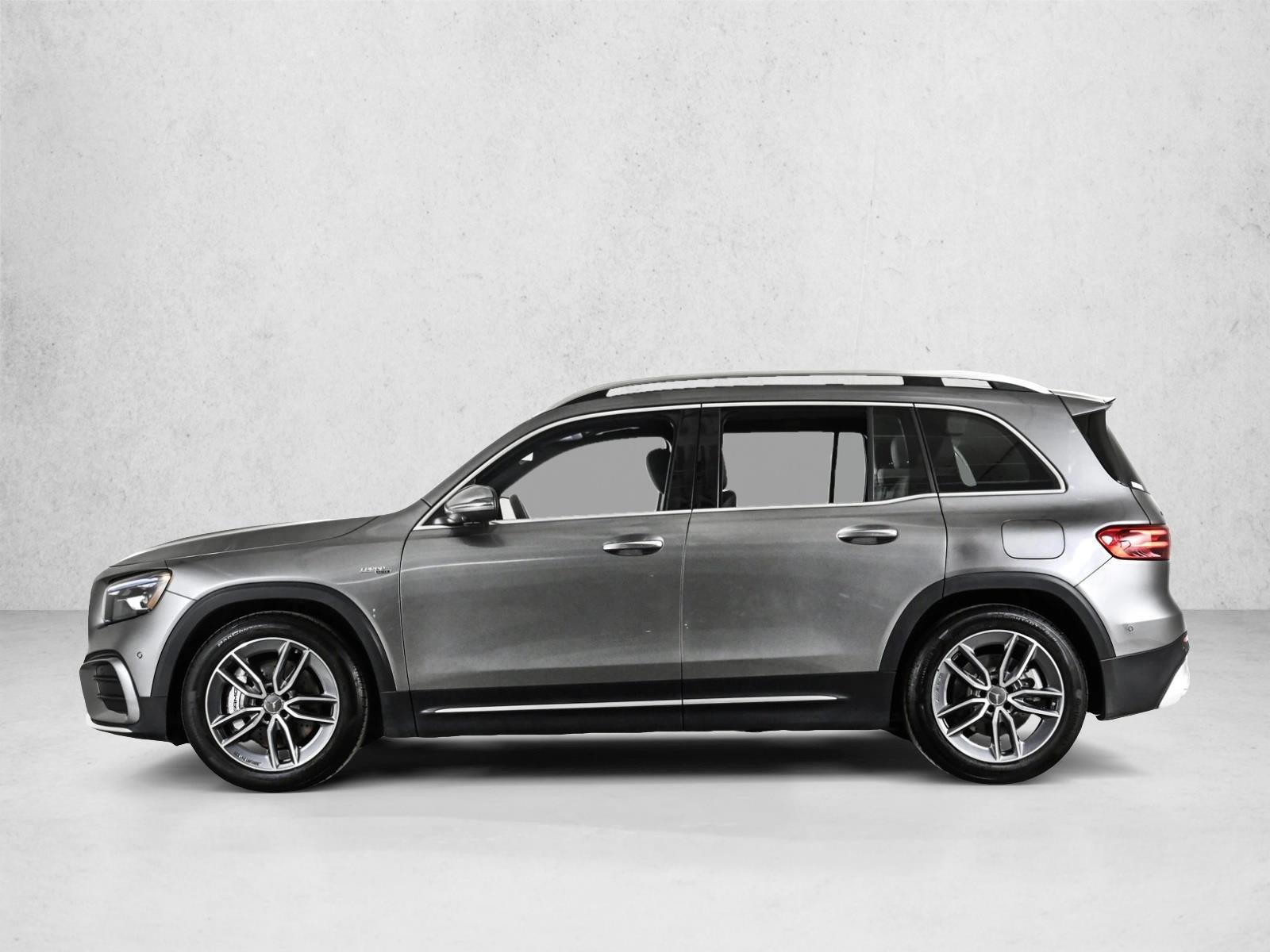 Thumbnail: 2026 Mercedes-Benz GLB - 2