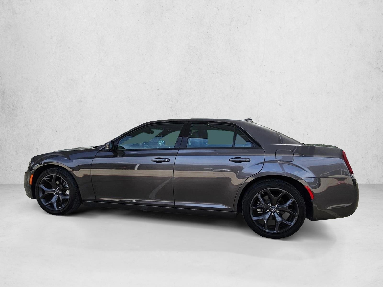 2023 Chrysler 300