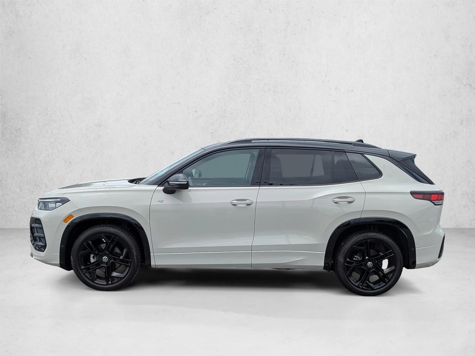Thumbnail: 2026 Volkswagen Tiguan - 2