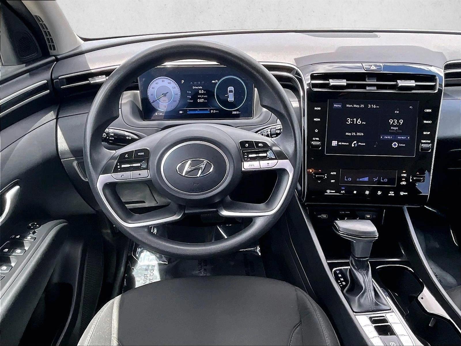 Thumbnail: 2024 Hyundai Tucson - 3
