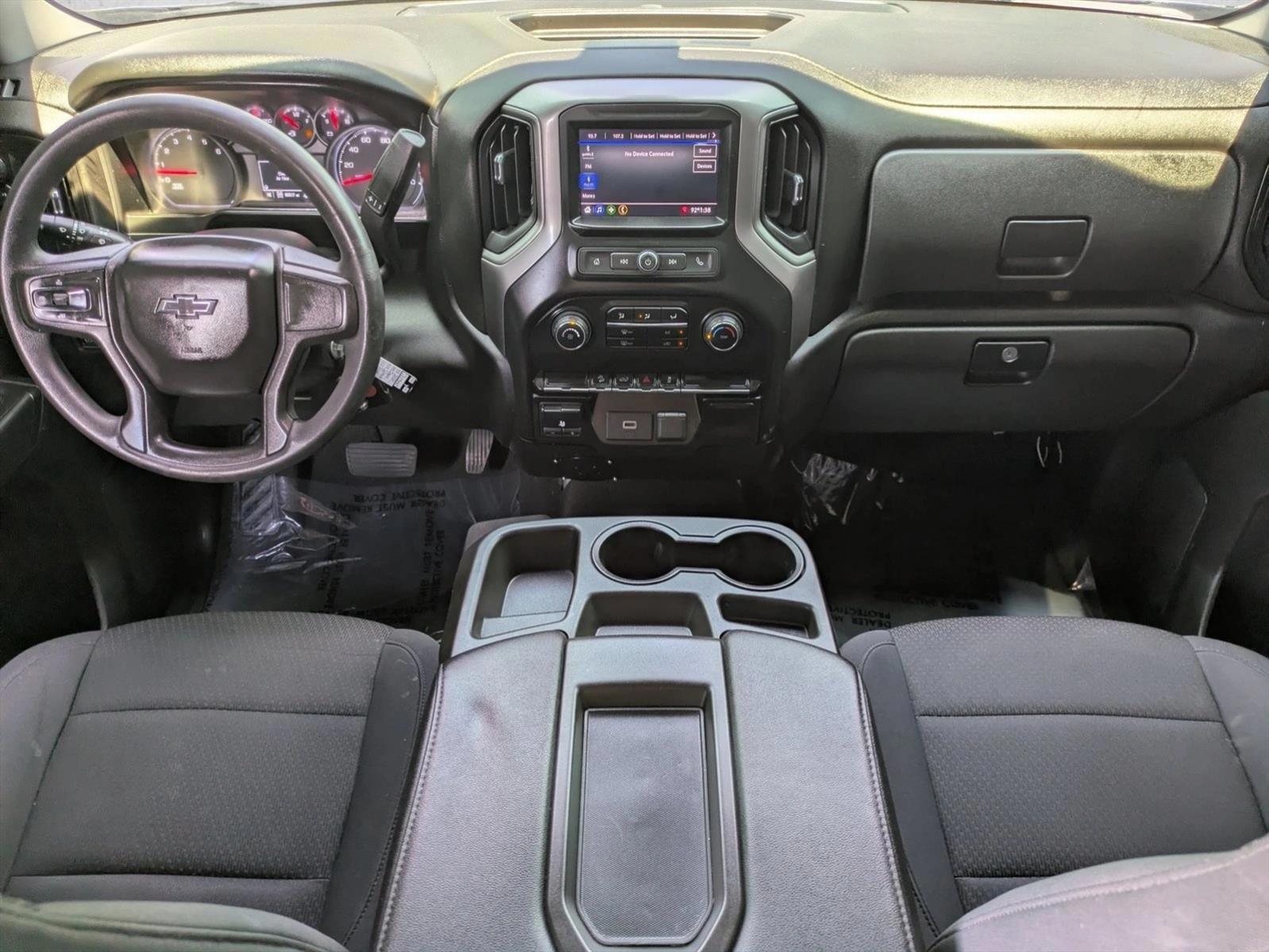 Thumbnail: 2020 Chevrolet Silverado 1500 - 3