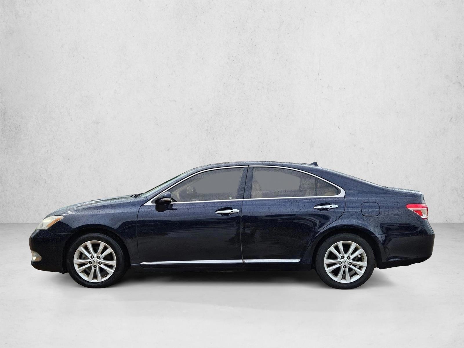 Thumbnail: 2010 Lexus ES - 2