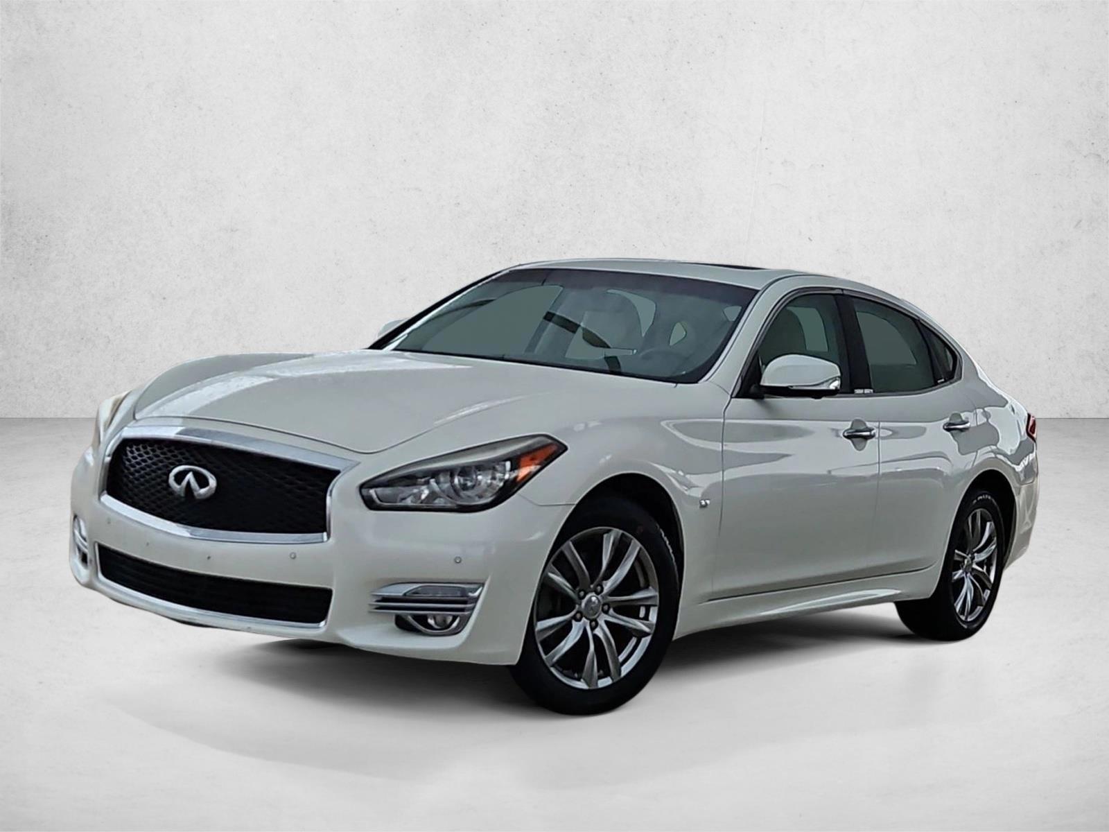 2019 INFINITI Q70
