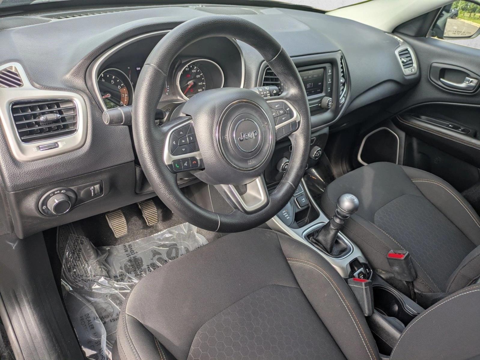 Thumbnail: 2017 Jeep Compass - 3