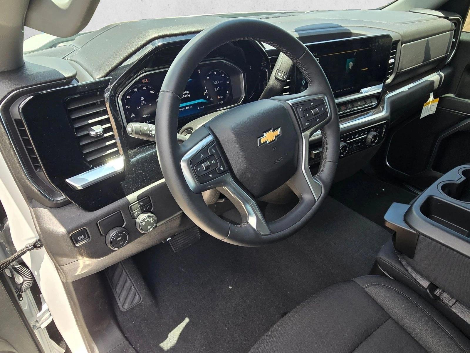 Thumbnail: 2026 Chevrolet Silverado 1500 - 3