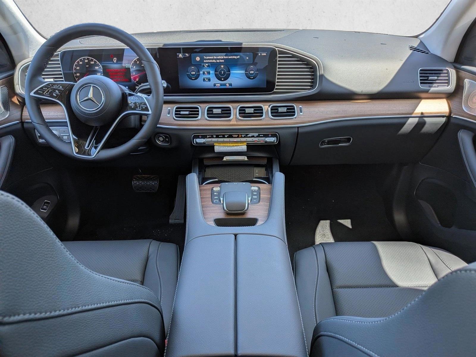 Thumbnail: 2026 Mercedes-Benz GLE - 4