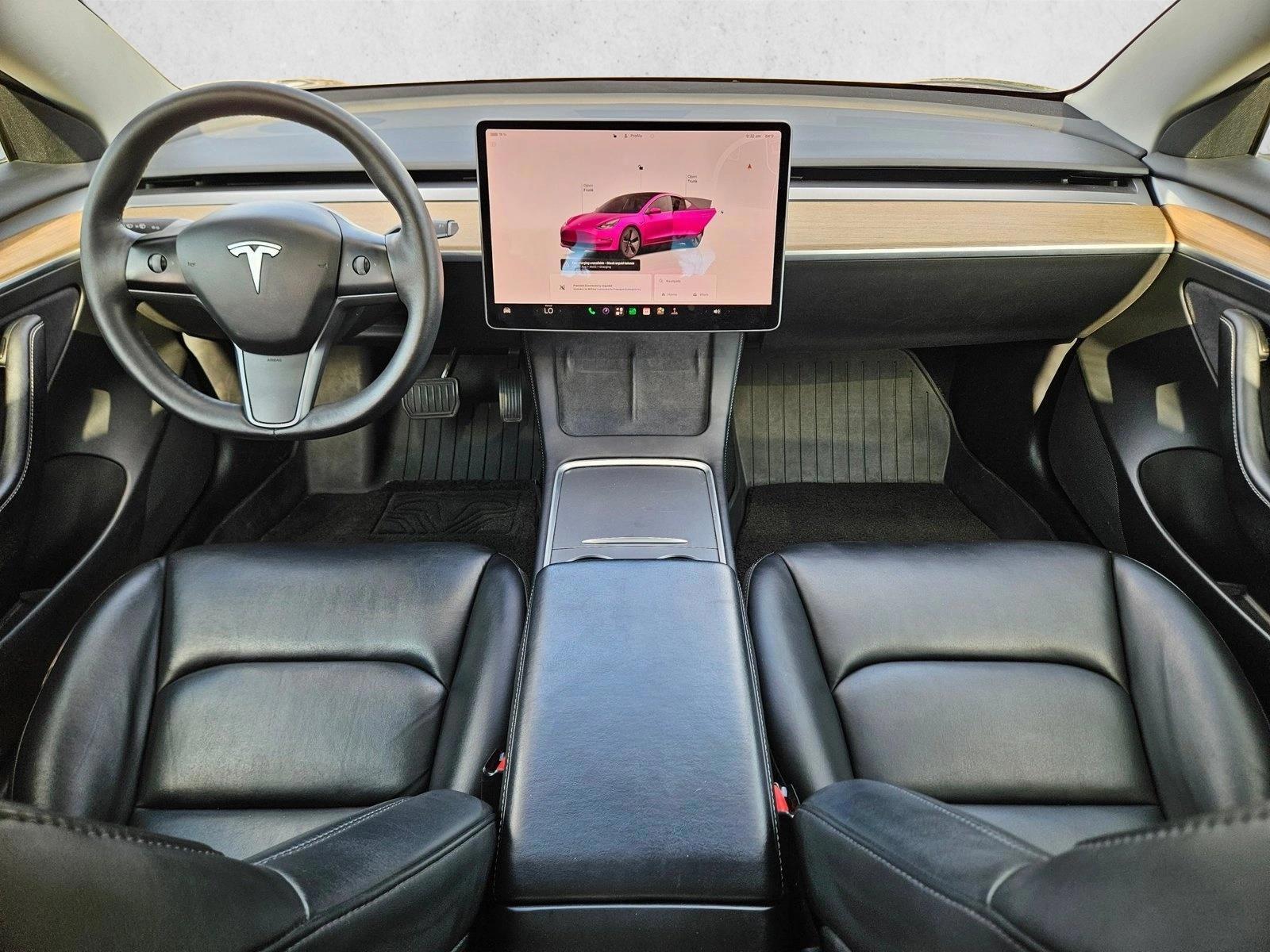 Thumbnail: 2022 Tesla Model 3 - 4