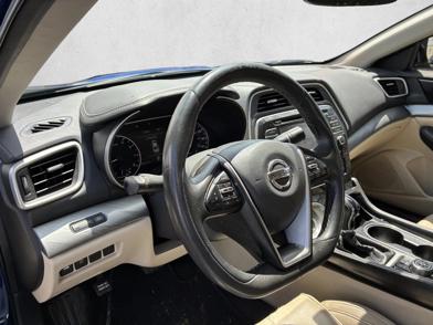 2017 Nissan Maxima