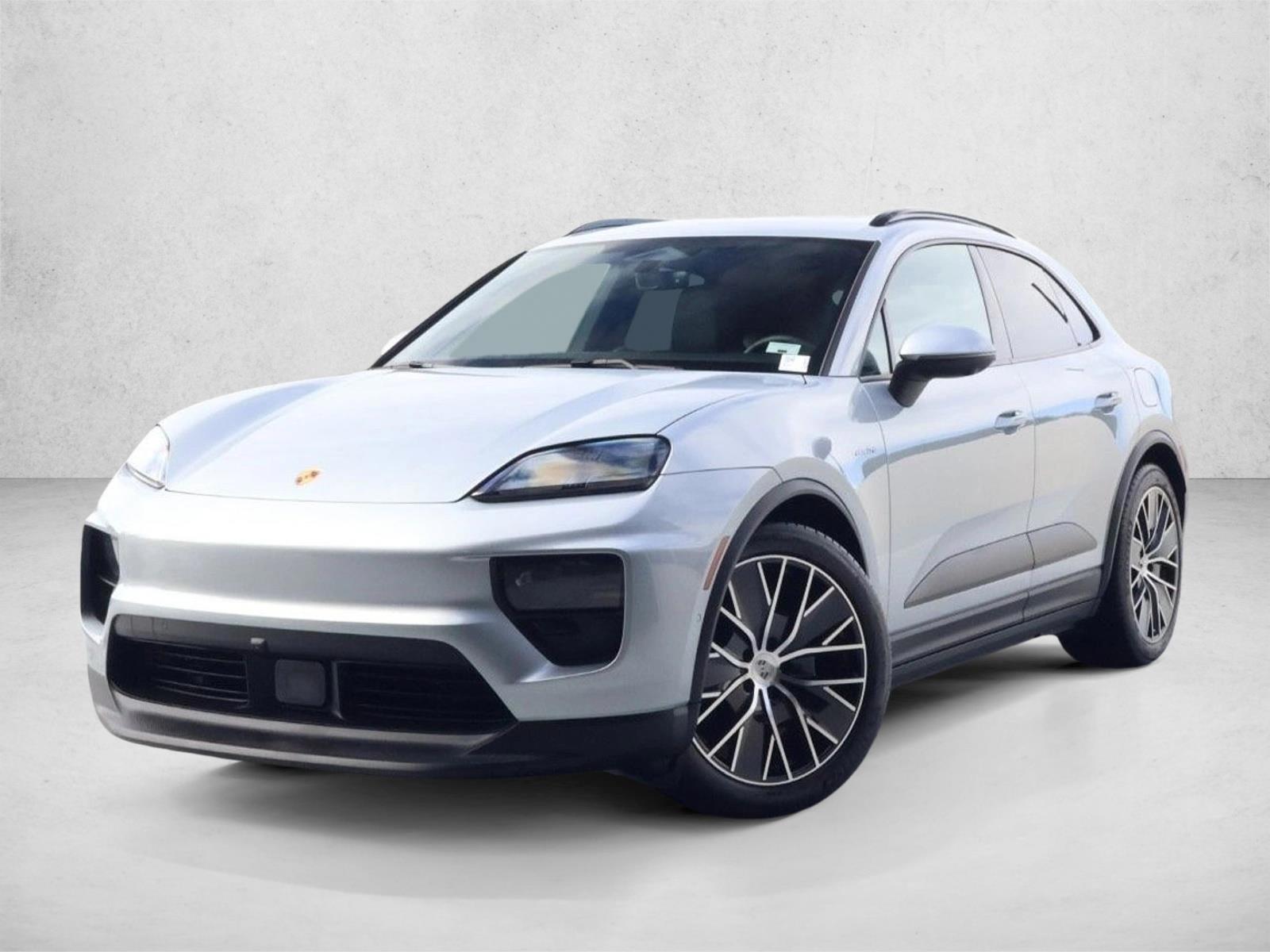 Thumbnail: 2025 Porsche Macan - 1